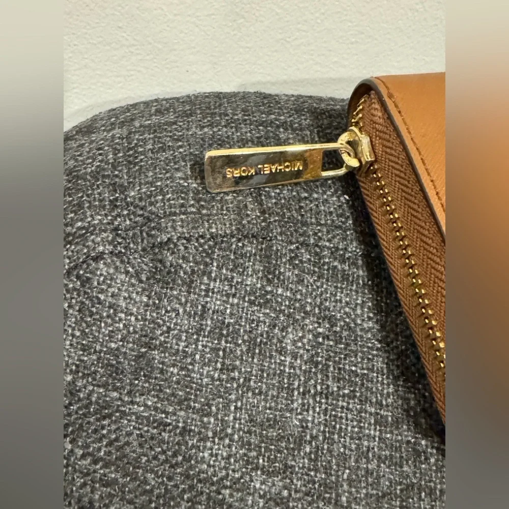 Michael Kors Camel Zip Wallet - Picture 4 of 9